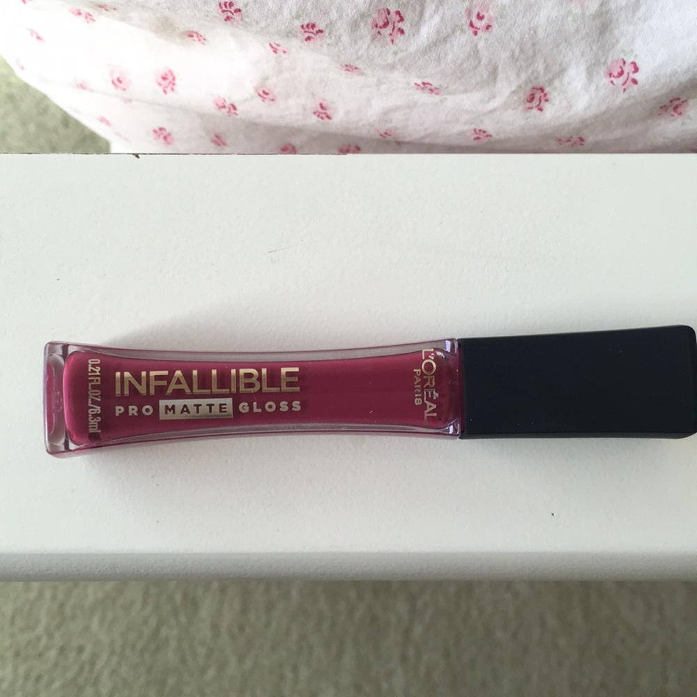 L'Oreal infallible pro matte gloss